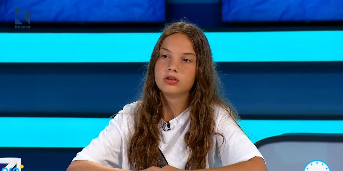 Lura Bajrami, nxënësja me interes të jashtëzakonshëm për kibernetikë