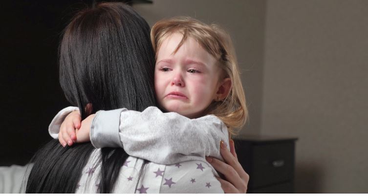 Tri frazat që qetësojnë menjëherë çdo fëmijë