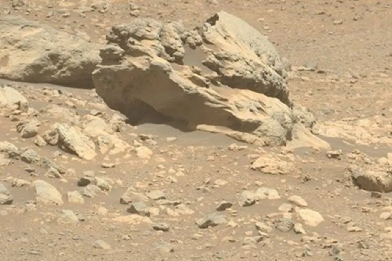 Çfarë është objekti i huaj në Mars? NASA jep sqarime