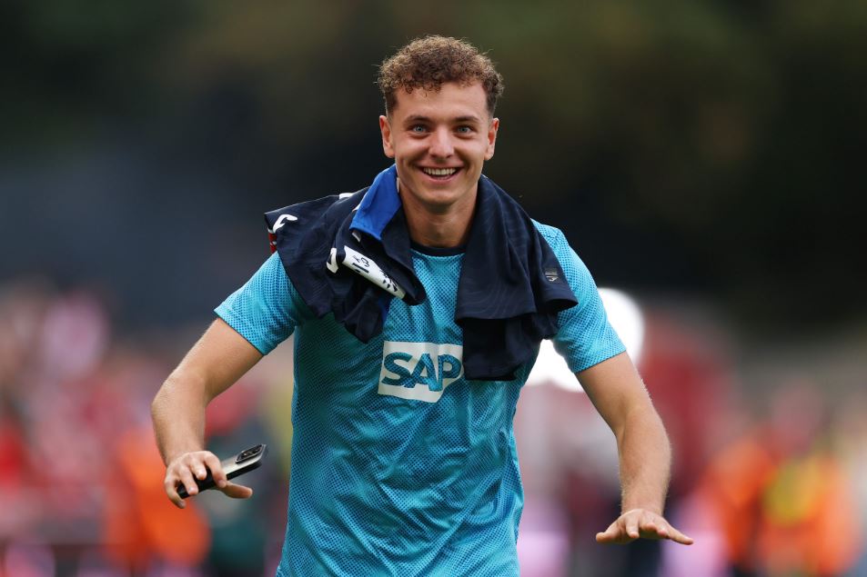 Transfer i mundshëm: Bayerni ka nisur bisedimet për Fisnik Asllanin