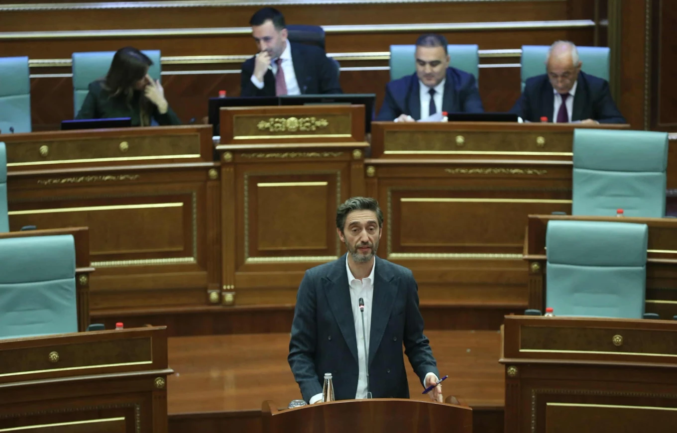 PDK-ja s’ka votë për Konjufcën, Ismaili: As vetë ai nuk beson se mund të bëhet kryeministër