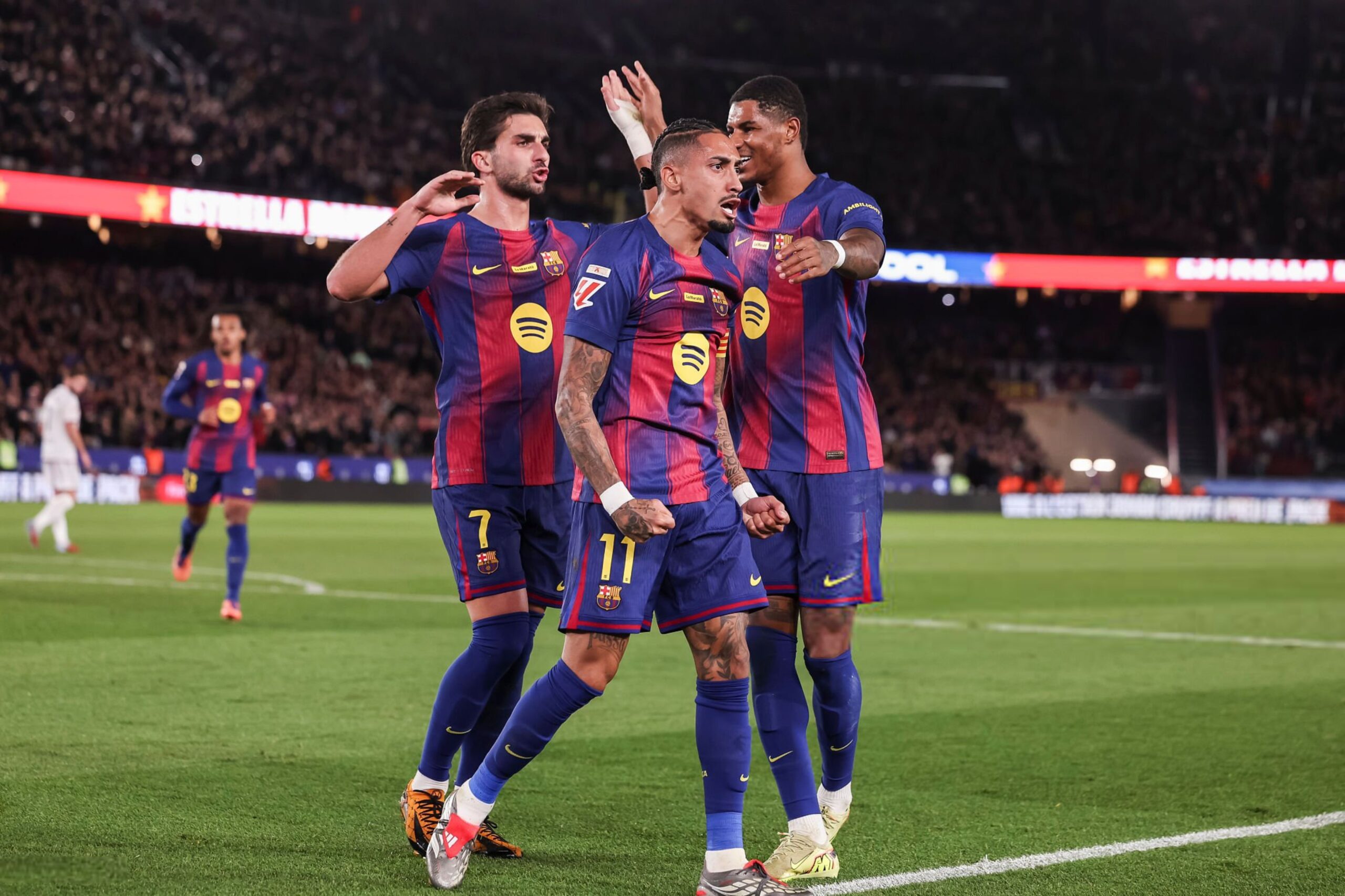 Barcelona mund të realizojë katër transferime të mëdha nëse blitet nga Princi i Arabisë Saudite