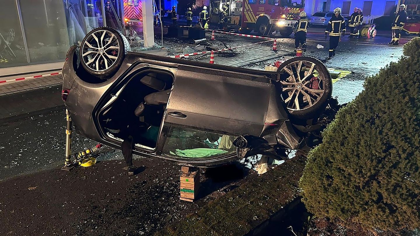 Tentativë arratisjeje nga policia gjermane përfundon me aksident të rëndë për tre shqiptarë