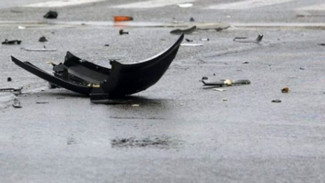 Aksidentohen tri automjete në Miradi 