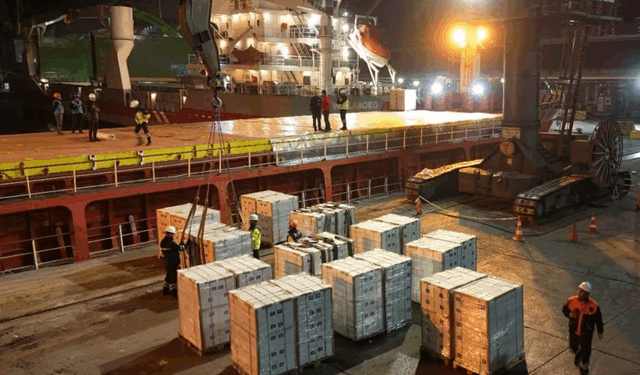 Kosova nis ndihmat humanitare për Gazën me anije