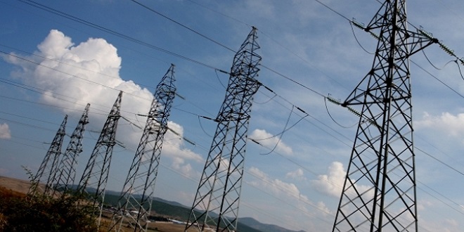 Hoti: Papërgjegjësi në sektorin e energjisë, importi afro 1 miliard euro