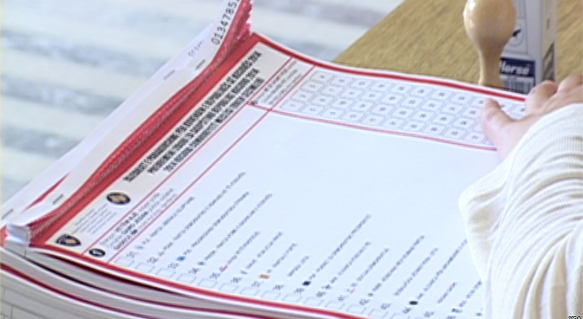 KQZ-ja kontrakton përsëri kompaninë sllovene që printoi me gabime fletëvotimet për balotazh