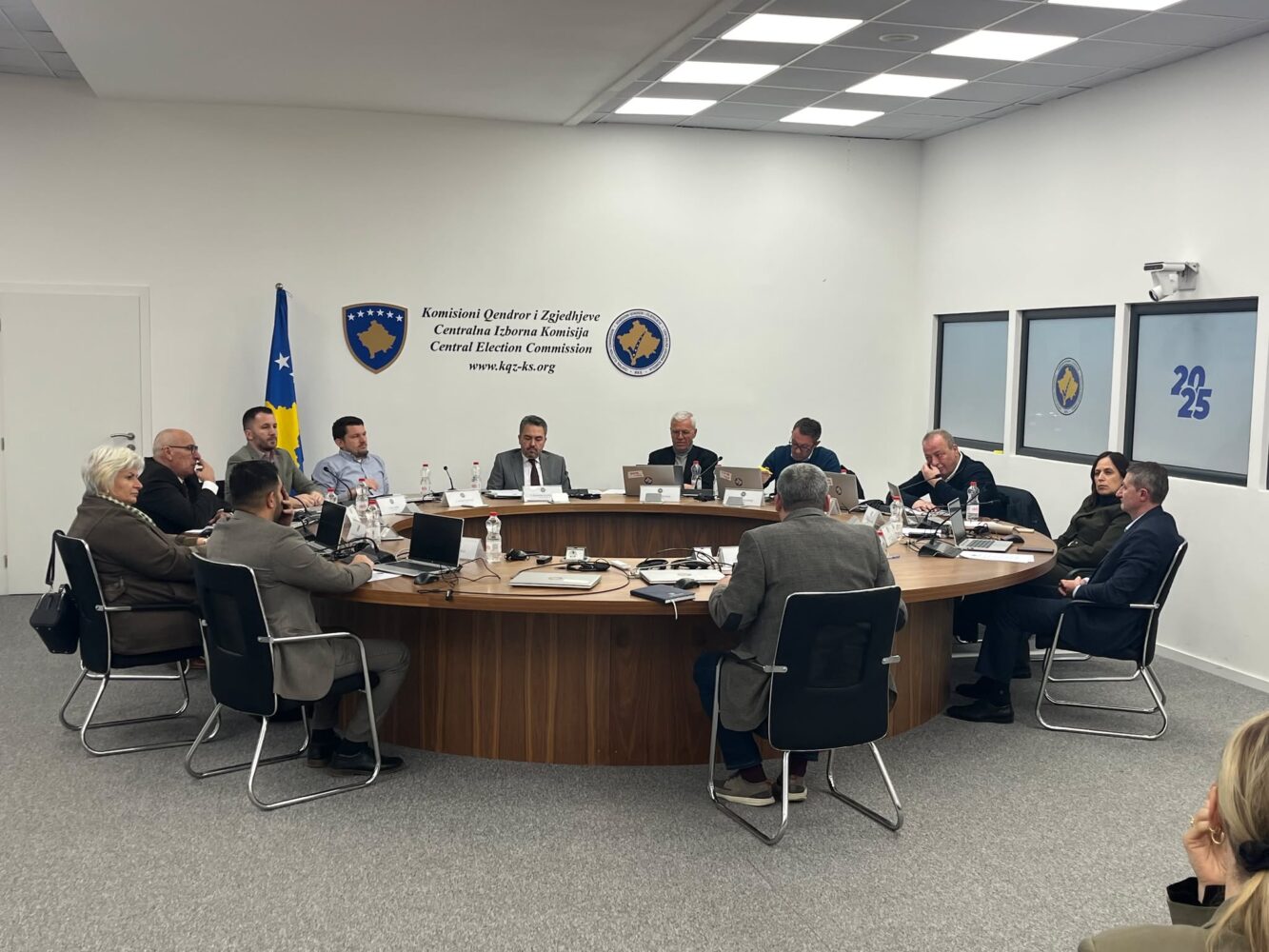 KQZ akrediton mbi 18 mijë vëzhgues për zgjedhjet e 28 dhjetorit