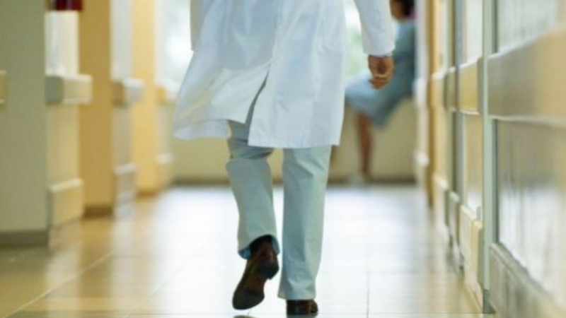 Kosova humb mbi 90 mjekë dhe 192 infermierë gjatë vitit 2025