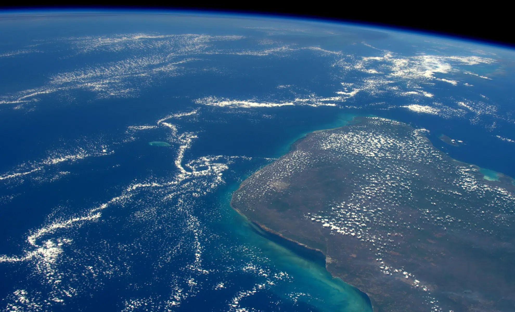 Zbulimi i një meteoriti në Alaska sfidon teorinë e origjinës së ujit në Tokë