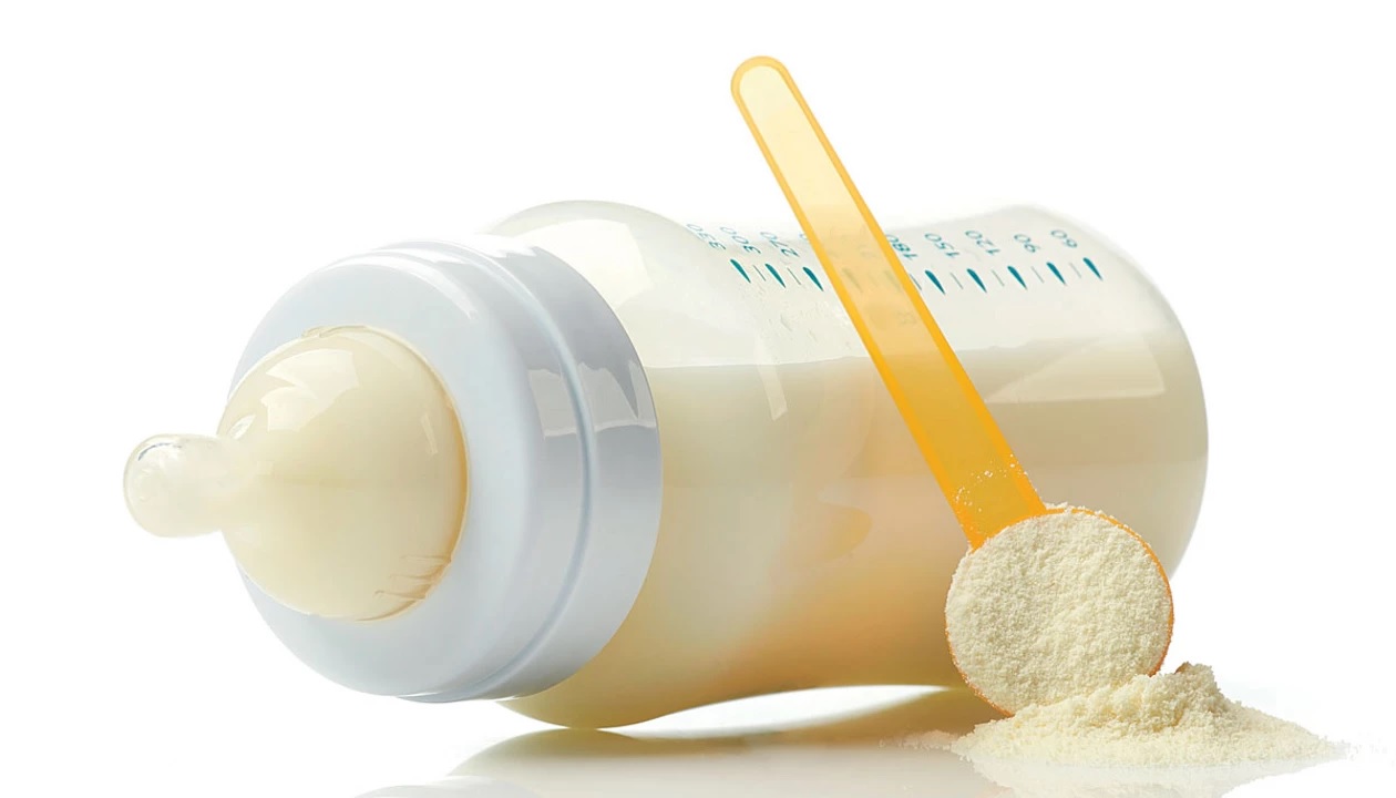 AUV bllokon formulën e ushqimit për fëmijë, pritet asgjësimi i sasisë