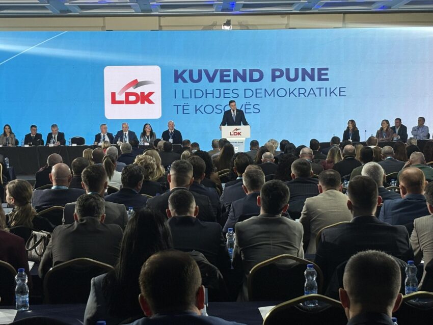 LDK-ja përfundon votimin pro ose kundër dorëheqjes së Lumir Abdixhikut, fillon numërimi i votave