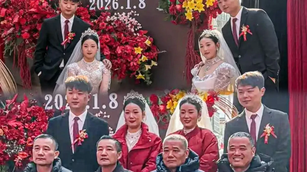 Dasma e pazakontë, binjakët martohen me binjake – zbulojnë se edhe xhaxhallarët i kanë binjakë