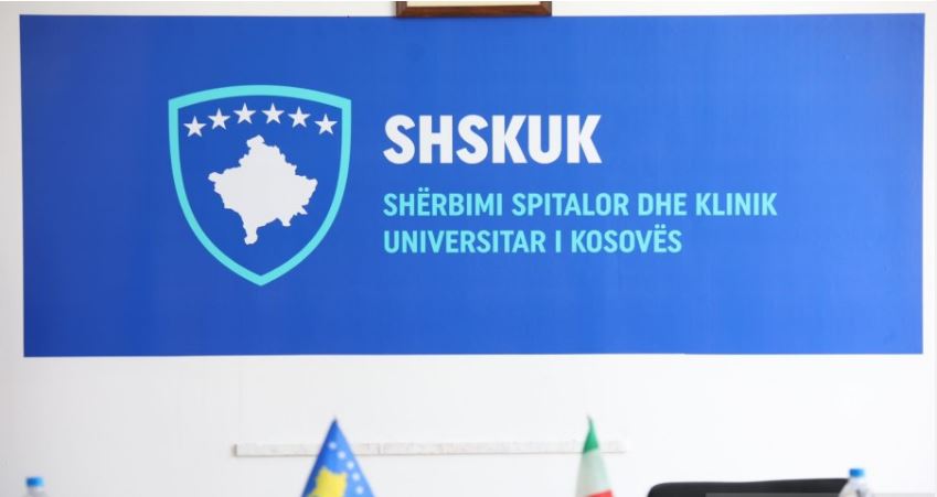 SHSKUK sqaron bashkëpagesën për personat shoqërues mbi 15 vjeç