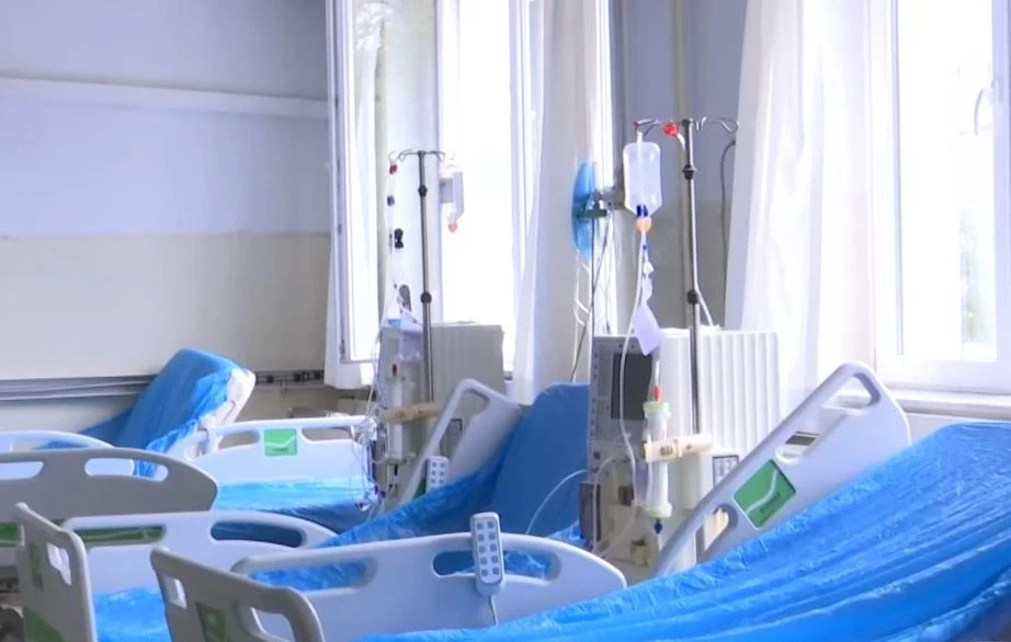 Shumica e aparaturave të reja për hemodializë në QKUK ende nuk janë në funksion