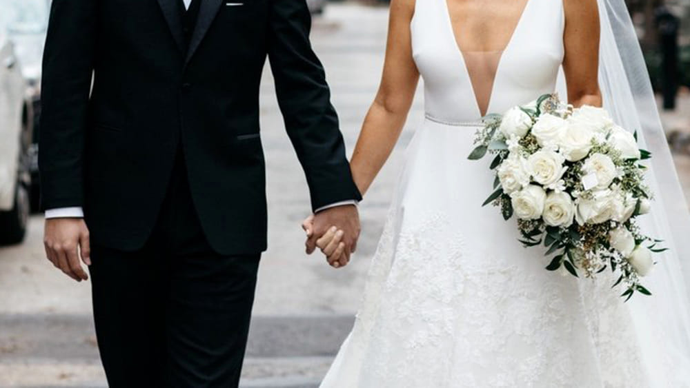 Trend i ri i martesave në Uzbekistan – nusja më e moshuar se dhëndri