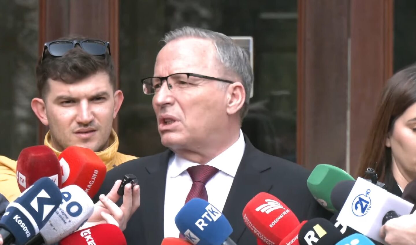 Hamza pas takimit me Osmanin: Po shkojmë në zgjedhje pa arsye,  përgjegjësia për situatën bie mbi LVV-në