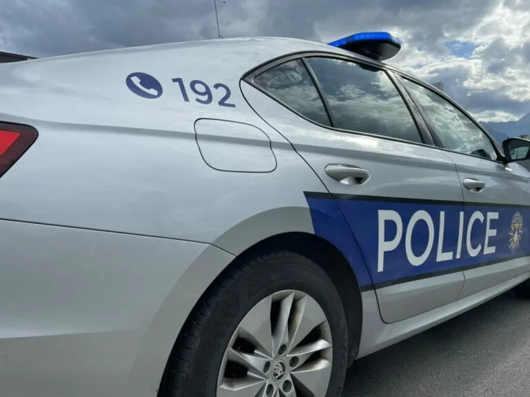 82-vjeçari goditet nga vetura në Prizren, jashtë rrezikut për jetë