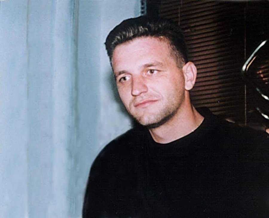 Haradinaj përkujton Heroin e Kosovës, Yll Morina, në përvjetorin e rënies