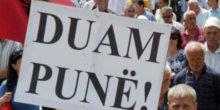 ASK publikon të dhënat e tregut të punës: Papunësia në Kosovë rreth 14%