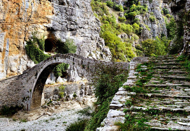 Ura e Nivanit, monument me histori dhe arkitekturë të veçantë