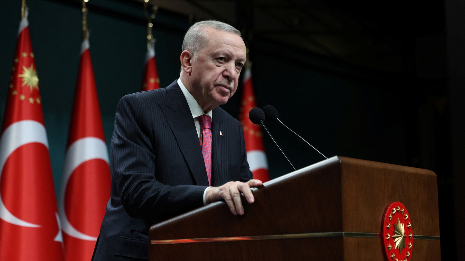Sulmet në shkolla, Erdogan propozon ndalimin e rrjeteve sociale për fëmijët nën 15 vjeç