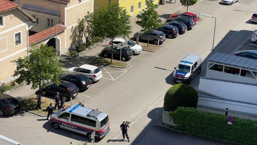 Rast i rëndë në Linz të Austrisë, dyshohet se burri vrau gruan dhe vajzën e tij e më pas veten  