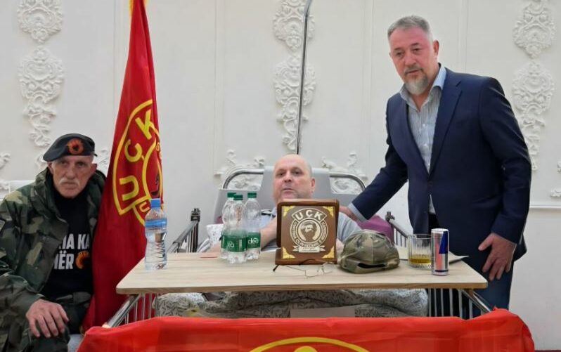 Vdes ish ushtari i UÇK-së, Lushtaku: Mbajti me dinjitet shumë plagë të lirisë