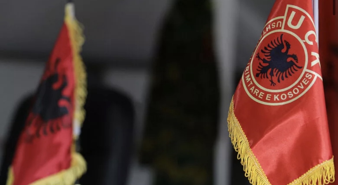 Veteranët e luftës: Albin Kurti dhe VV-ja duhet të ndalin sulmet ndaj ish-gjeneralëve të UÇK-së