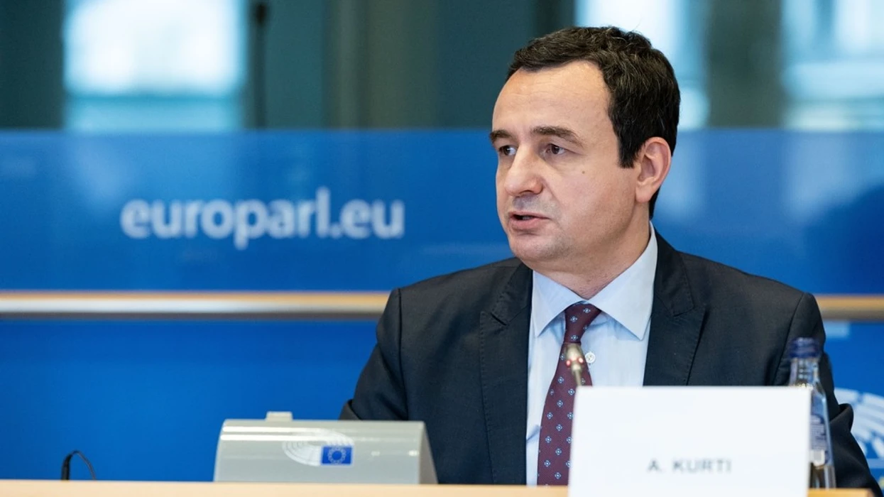 Kurti uron Ditën e Evropës: Mandatin e ardhshëm marrim statusin e kandidatit