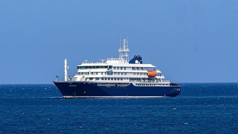Tre persona me hantavirus do të evakuohen nga anija turistike në Oqeanin Atlantik