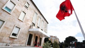 Shqipëria dhe Maqedonia e Veriut drejt kufijve të përbashkët, miratohet marrëveshja në parim