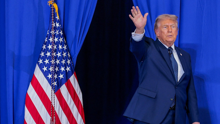 Trump paralajmëron tërheqjen e trupave ushtarake nga Beirut dhe vazhdimin e dialogut me Iranin