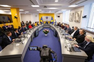 Qeveria në detyrë emëron Këshillin e Kosovës për Raportim Financiar