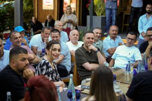 Osmani falenderon strukturat e degëve të LDK-së në Prishtinë: Jemi mirënjohës pafund